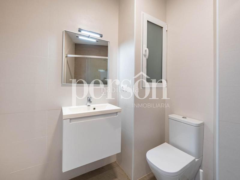 Foto 130f4e56-49f9-4f18-94d7-3753750b43db. Alquiler piso vivienda en alquiler en gran vía en Valencia
