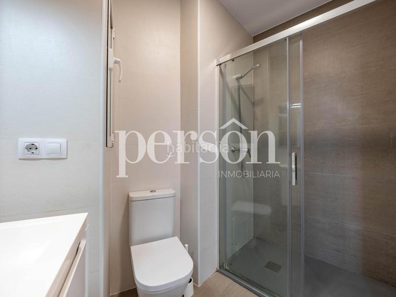 Foto 802f6400-0f00-499e-93c0-36c6888ee07e. Alquiler piso vivienda en alquiler en gran vía en Valencia