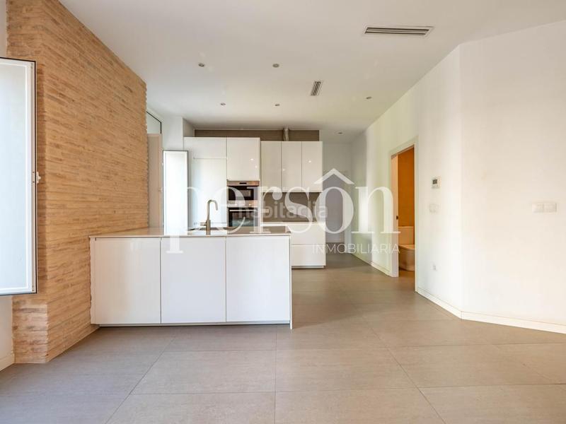 Foto 865d975e-5c94-4cdf-af7c-45586606727f. Alquiler piso vivienda en alquiler en gran vía en Valencia