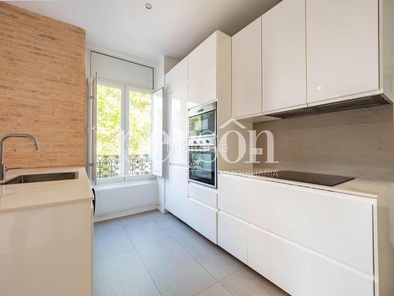 Foto 9f0a01d9-17a2-489d-bd44-553351e5c763. Alquiler piso vivienda en alquiler en gran vía en Valencia