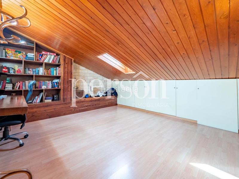 Foto 50cfcb39-bd3c-4bf4-b91a-8ca3fbf327e3. Casa confort y amplitud en el corazón en Casas Verdes - Ermita Godella