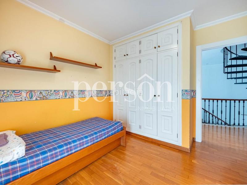 Foto 96fba6b2-7256-4be2-967b-9bd9e9fc4bb4. Casa confort y amplitud en el corazón en Casas Verdes - Ermita Godella