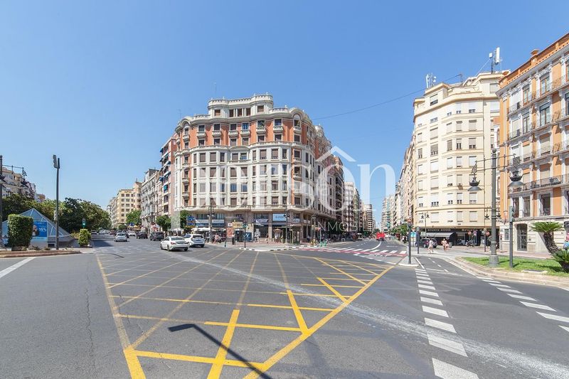 Foto a0f48430-b53a-4923-892d-ed1734fa8652. Pis a La Roqueta Valencia
