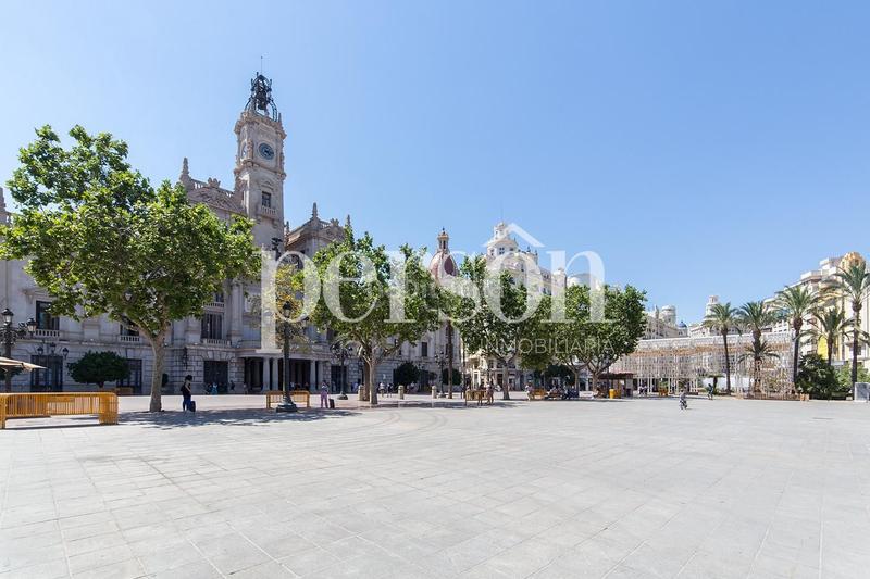Foto c6c27c0a-faab-411f-a479-892ab53f7320. Piso  en venta en calle pelayo en La Roqueta Valencia