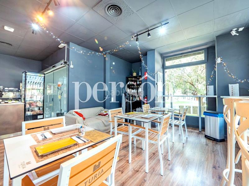 Foto 67876364-7f13-485f-bdb7-1eb4ff025e52. Pas-de-porte local commercial dans Mestalla Valencia