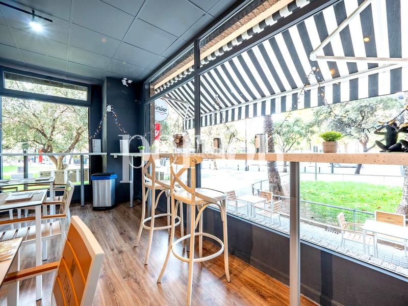 Foto 41f57cf1-b2ef-4255-b379-70e1b3db59df. Traspàs local comercial a Mestalla Valencia