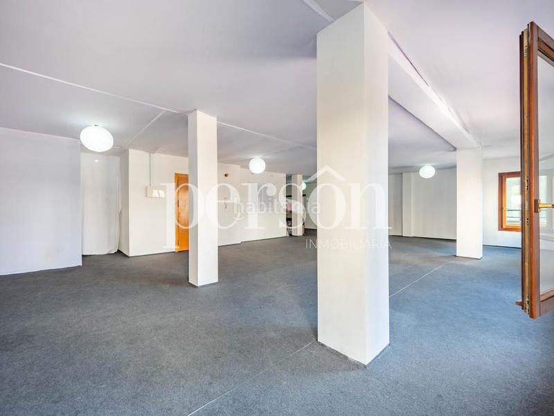 Foto 2d188a2d-5986-4f81-a314-c242350f6278. Alquiler oficina  en plaza del ayuntamiento en Valencia