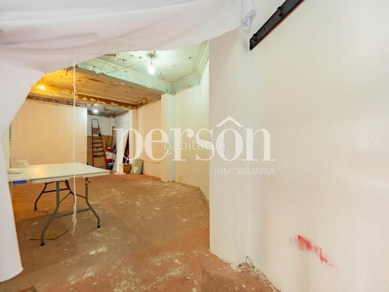 Foto 8af91e8b-7b1d-47c4-aa48-e77ccc91bc2b. Alquiler oficina  en plaza del ayuntamiento en Valencia