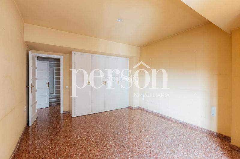 Foto 47dbfacf-57f8-468c-aea0-81a46b050bd6. Location appartement avec parking dans Exposició Valencia