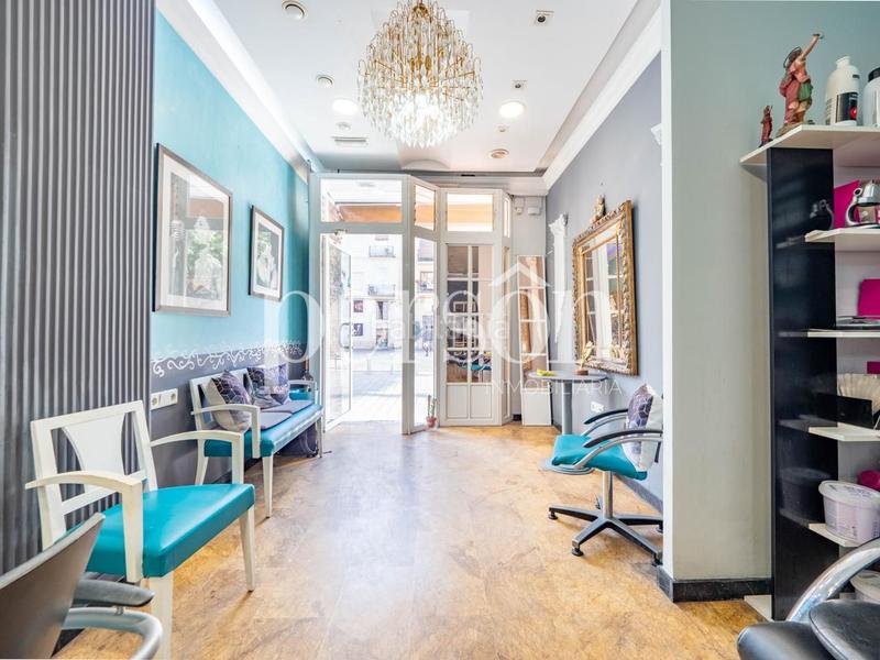 Foto 4d2fc48f-b29c-4045-a015-6163431dfb7f. Local commercial dans El Carme Valencia