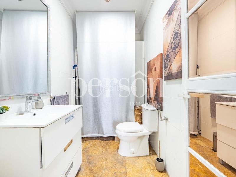 Foto 6e75d42d-1353-4fde-8828-b68766fdf9ad. Local commercial dans El Carme Valencia