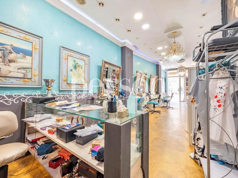 Foto c450b2b2-dfcb-4822-8a26-d2301e6ed84c. Local commercial dans El Carme Valencia