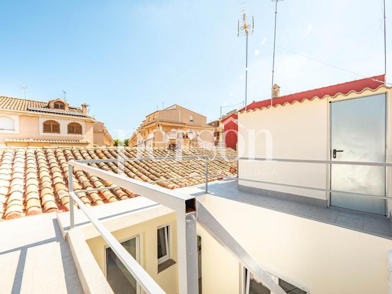 Foto 6a1dd65b-c8df-4fd2-9da5-b27a8225650d. Casa preciosa casa en zona residencial en Beniparrell