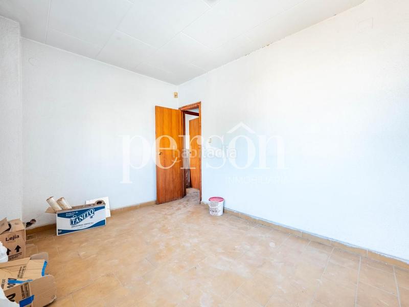 Foto 204dff12-c46b-4fac-af38-22ab6dcf6bb2. Bâtiment à usage industriel dans Albal