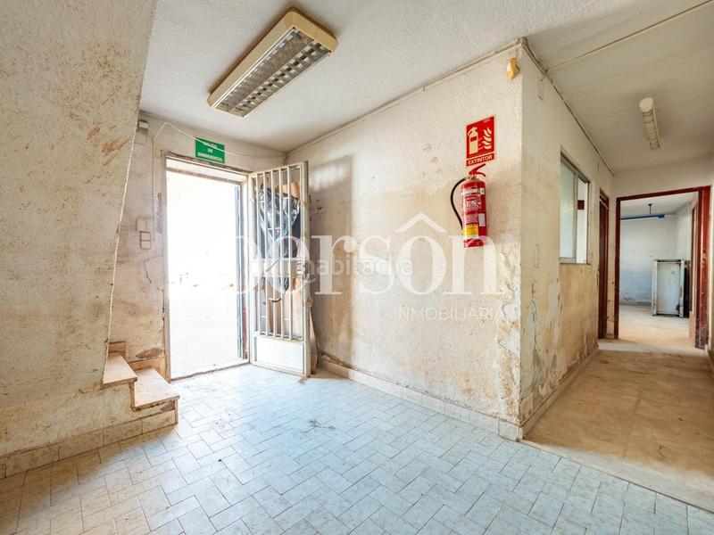 Foto 5cabcc89-6727-40a3-8ff8-a19b5e179e74. Bâtiment à usage industriel dans Albal