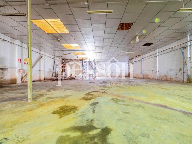 Foto fa7a772f-19ed-4e48-bb96-4dbd4623b7a1. Bâtiment à usage industriel dans Albal