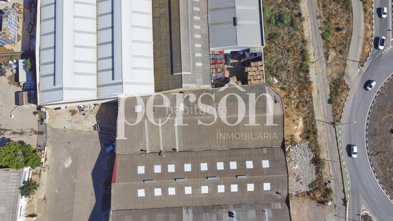 Foto fdd707ab-3351-47a3-addb-3572de924c21. Bâtiment à usage industriel dans Albal