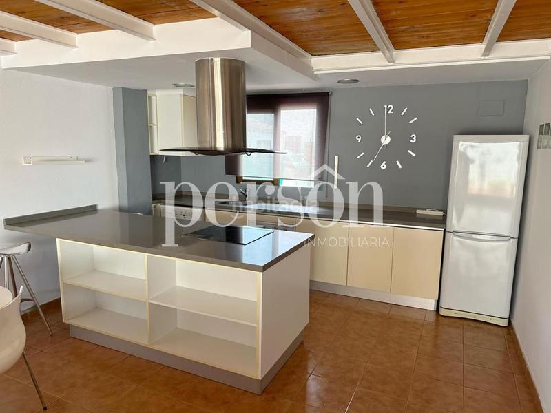 Foto f95ff55e-c5c7-41e8-9fa3-321acf103b4d. Location duplex dans Arrancapins Valencia