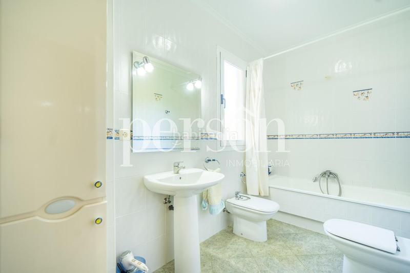 Foto f6fb138c-1e5d-4c13-9442-90c11c2ddd2e. Casa con riscaldamento parcheggio piscina in Picassent