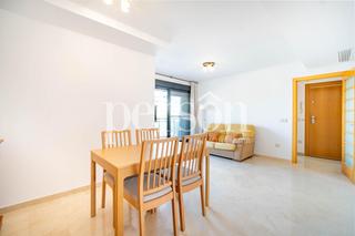 Etagenwohnung in Playa del Puig. Piso junto al mar en urbanización privada  a 15 km de valencia