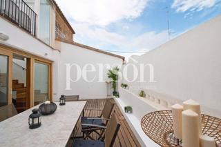 Location Attique à La Xerea. Ático en alquiler con dos terrazas en el centro de valencia