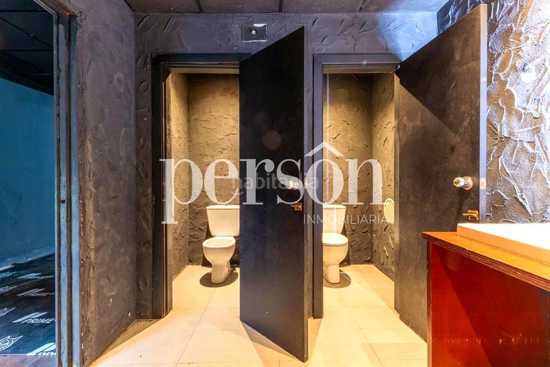 Foto 1695908b-a282-45c8-8604-d66482193f19. Trapasso locale commerciale in Mestalla Valencia