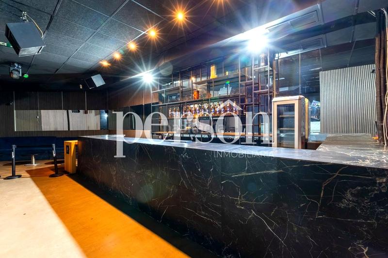 Foto 0d655930-3999-487e-bad9-82e50cad3f80. Umzug geschäftsraum in Mestalla Valencia