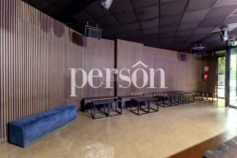 Foto a7465111-d4d1-4f00-8c8a-5d99ad221a0c. Umzug geschäftsraum in Mestalla Valencia