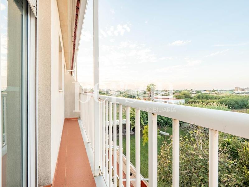 Foto 2f8e322f-a23a-4206-a607-350e09224a74. Piso apartamento playa Mareny de Barraquetes. en Mareny de Barraquetes Sueca