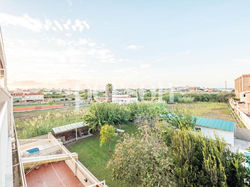 Foto 4cf40a68-d859-4dee-abf5-b89efdaeb580. Piso apartamento playa Mareny de Barraquetes. en Mareny de Barraquetes Sueca