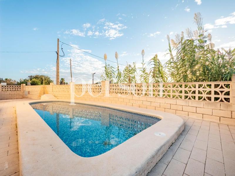 Foto b198d0f0-ef6d-46f7-ba00-6dd940f2de00. Piso apartamento playa Mareny de Barraquetes. en Mareny de Barraquetes Sueca