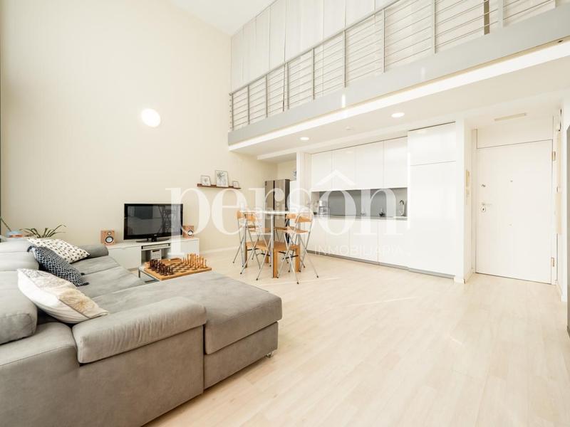 Foto 9ef1e61e-9764-4804-8833-7e11023e24b6. Affitto duplex con riscaldamento parcheggio in Polígono del Aeropuerto Manises