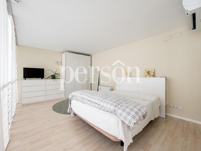 Foto 9a8fca0f-d2b9-4a49-b81f-68671d51ee8c. Lloguer dúplex amb calefacció aparcament a Polígono del Aeropuerto Manises