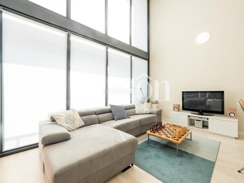 Foto c2ac038c-90f2-4918-ae6d-6f0f71c5afbc. Rent duplex with heating parking in Polígono del Aeropuerto Manises