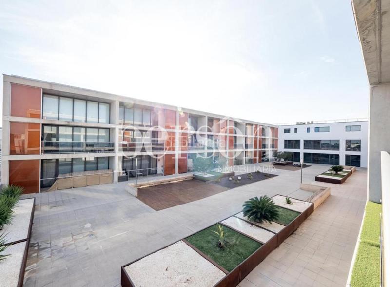 Foto dea237da-ce8c-461d-a4dc-4a9100778456. Rent duplex with heating parking in Polígono del Aeropuerto Manises