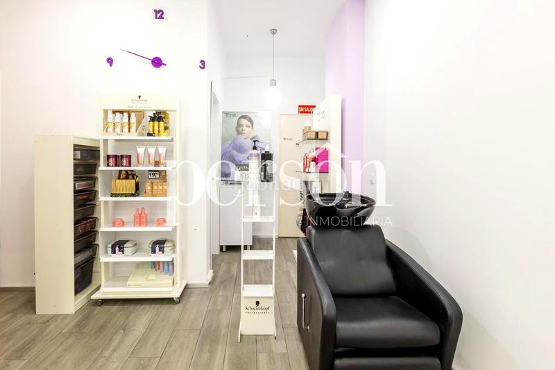 Foto 2e7e0f21-2a8d-422d-bdad-231f4006f138. Pas-de-porte local commercial dans Russafa Valencia