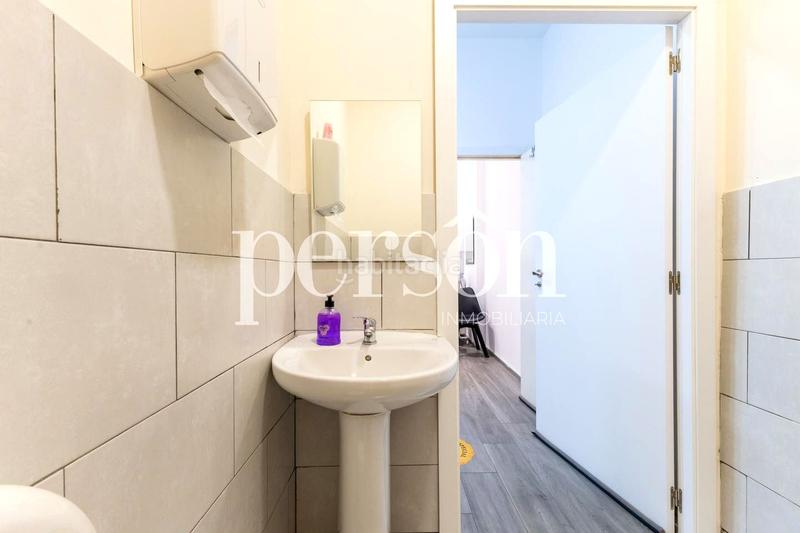 Foto 10ef8412-03c2-41b1-ab0d-1495d6a79624. Trapasso locale commerciale in Russafa Valencia