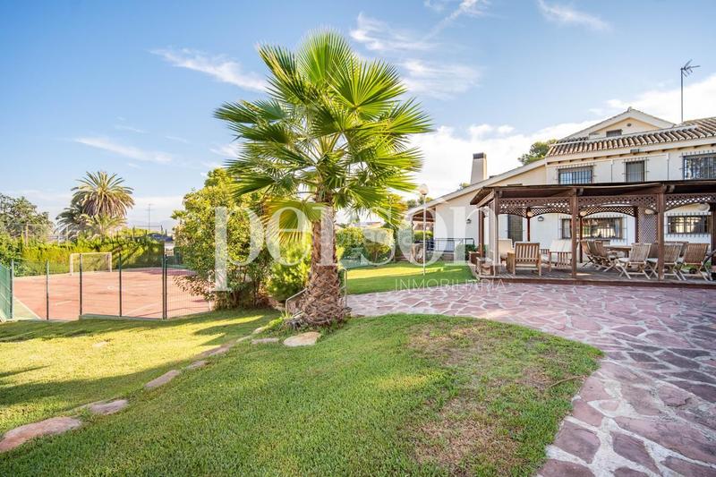 Foto 0550e011-10cd-4a92-b8d1-95f5e822f953. Casa con riscaldamento piscina in Montealegre Eliana (l´)