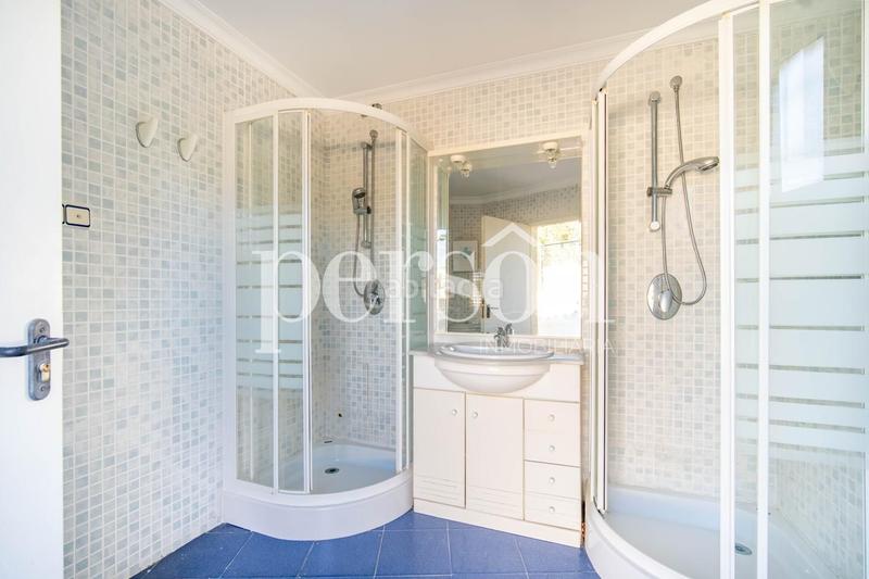 Foto 0eb4f867-21e7-4e1e-b14c-3be437b06432. Casa con riscaldamento piscina in Montealegre Eliana (l´)