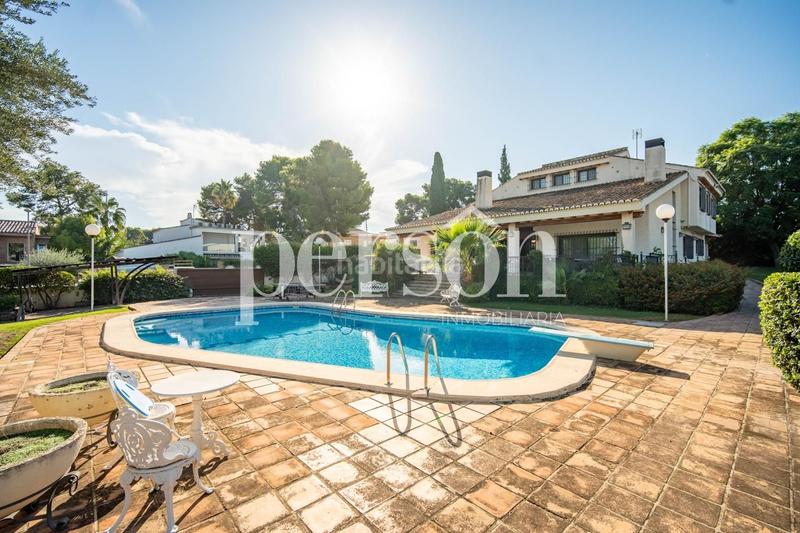 Foto 3d151afb-8e9f-4def-b260-ed298de9be73. Casa con riscaldamento piscina in Montealegre Eliana (l´)
