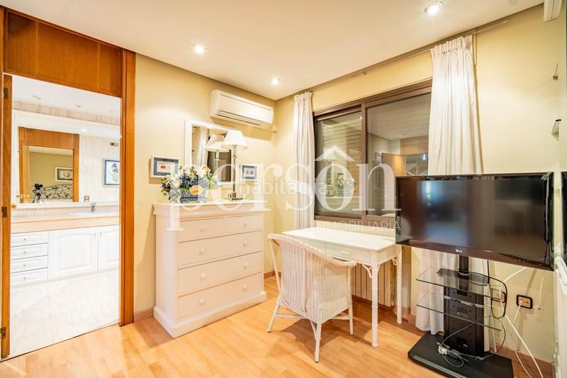 Foto 4f812b63-65d9-4eaf-b069-2b2707175f95. Casa con riscaldamento piscina in Montealegre Eliana (l´)