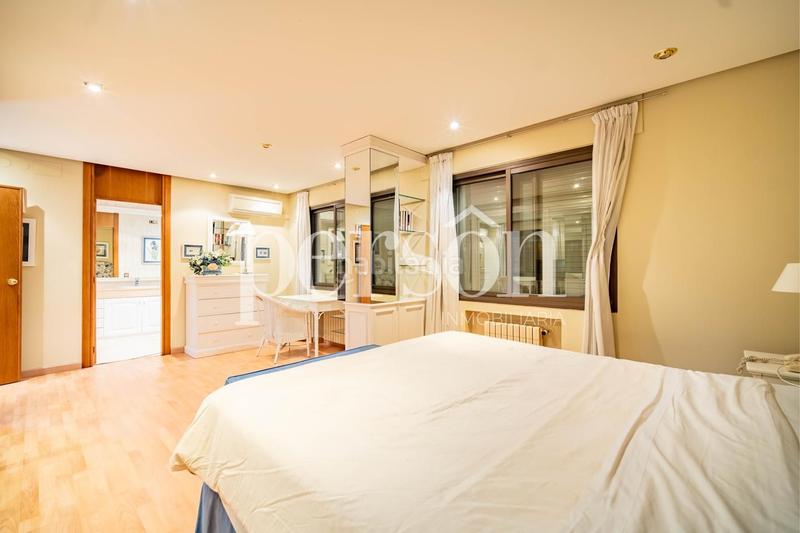 Foto 7090ca40-f731-40bd-a733-cb80a151406f. Casa con riscaldamento piscina in Montealegre Eliana (l´)