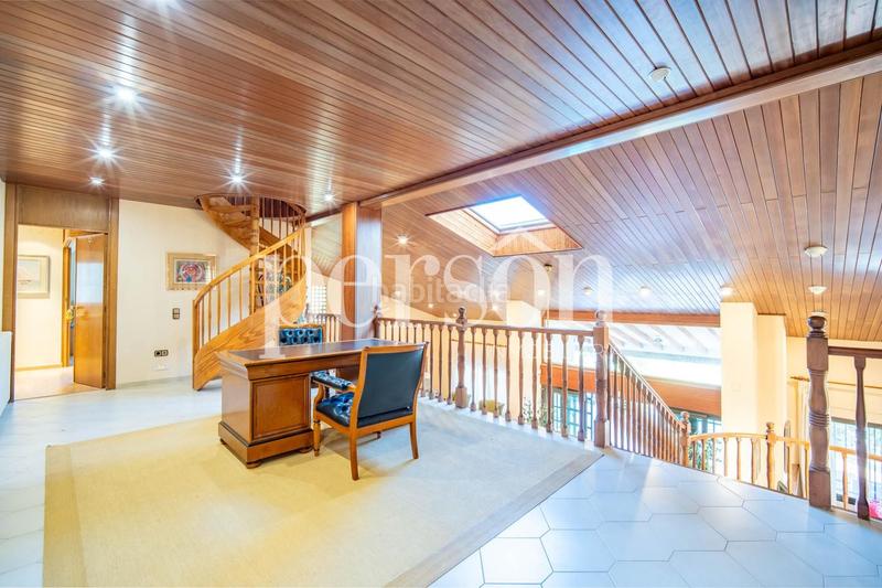 Foto 9476d94e-774a-4d1a-84b5-4fd430862093. Casa con riscaldamento piscina in Montealegre Eliana (l´)