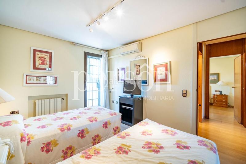 Foto a75b3b9d-f2f5-46dc-8c68-6d3b310ab7e6. Casa con riscaldamento piscina in Montealegre Eliana (l´)