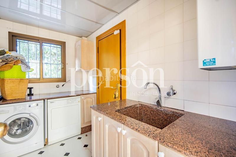 Foto aa7ba82b-17ab-4e26-99b0-f420e1f08973. Casa con riscaldamento piscina in Montealegre Eliana (l´)