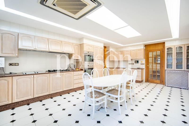 Foto de15c599-5a4d-4138-b3ca-a13620d471c0. Casa con riscaldamento piscina in Montealegre Eliana (l´)