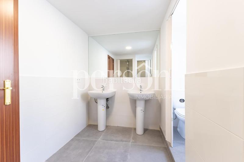 Foto be14bc47-0ba4-4e71-a134-640c561f95aa. Piso en Aiora Valencia