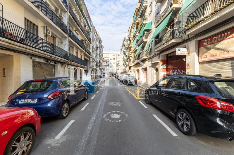 Foto f866a111-e6cc-40a1-aaa0-6f0e7b763398. Piso en Aiora Valencia