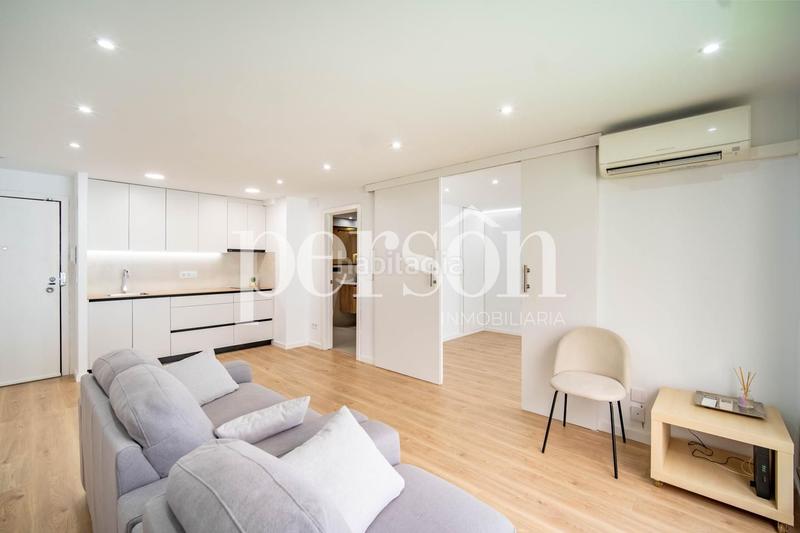 Foto 0af7d7af-9ab6-4562-b161-12dc3346fcd3. Location appartement avec parking dans Sant Francesc Valencia