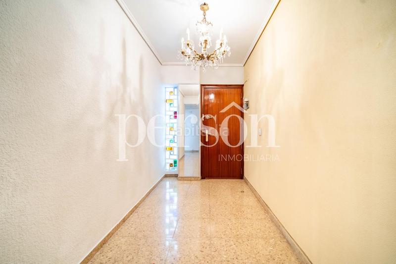 Foto 458f01dd-55de-49de-86d3-39162103501a. Pis amb aparcament a La Petxina Valencia